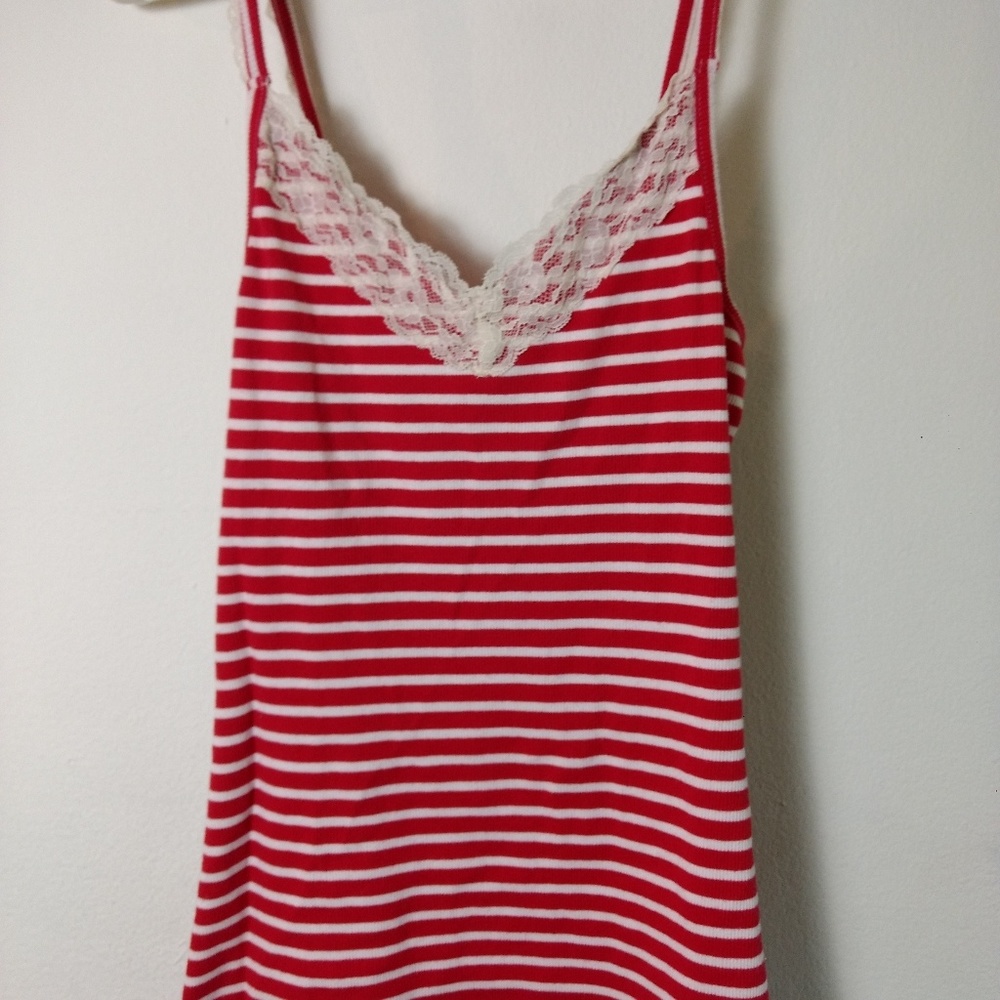 Old Navy Tank sz M